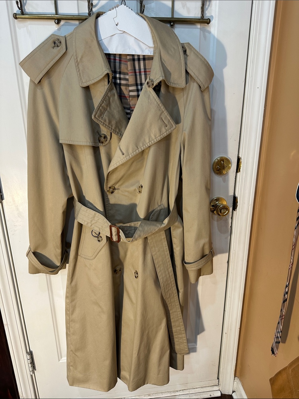 Burberry RN59079 made in Poland Beige Khaki Double-Breasted Trench Coat